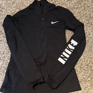nike dry fit size small